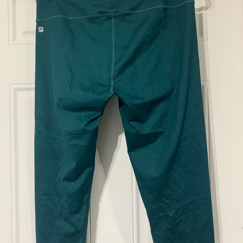 High waisted Capri length legging by Fabletics